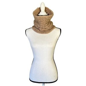 Unbranded Women’s Chunky Cable Knit Tan Neck Gaiter
